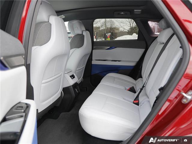 2026 Cadillac OPTIQ Sport (Stk: 173096) in London - Image 24 of 27