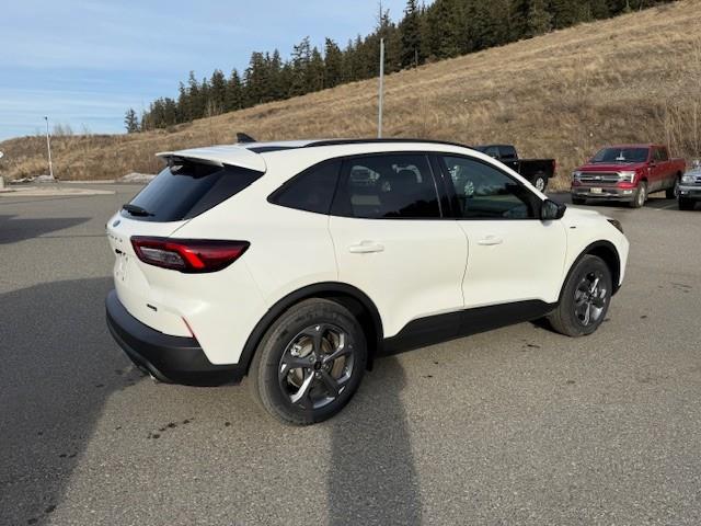 2026 Ford Escape ST-Line (Stk: 6S034) in Williams Lake - Image 5 of 12