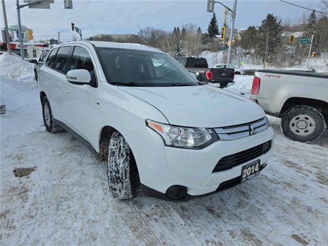 2014 Mitsubishi Outlander SE (Stk: ZOUTLANDER) in Sudbury - Image 7 of 17