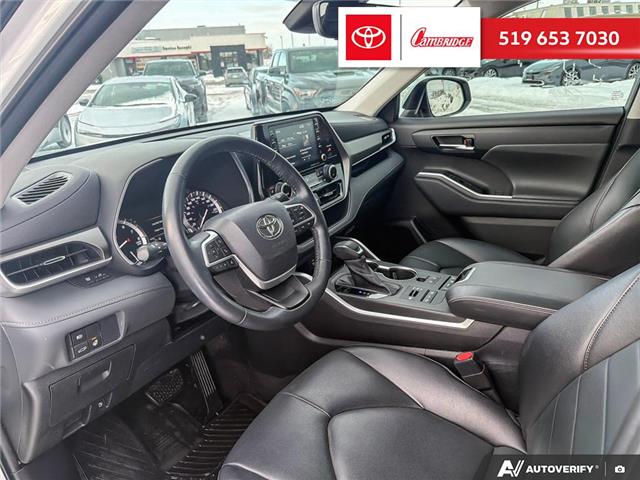 2022 Toyota Highlander XLE (Stk: 2510121) in Cambridge - Image 13 of 25