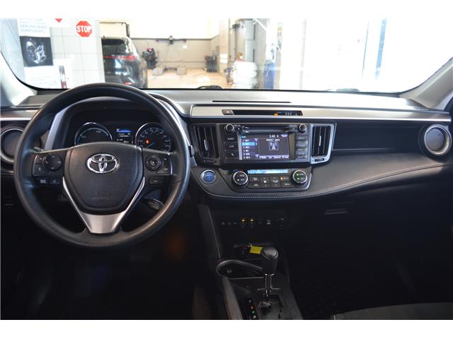2018 Toyota RAV4 Hybrid LE+ (Stk: P20749) in Kingston - Image 4 of 10