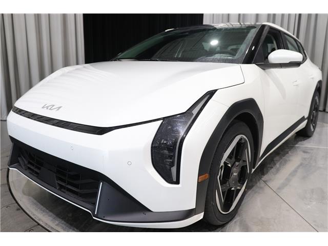 2026 Kia EV4 Wind Premium (Stk: 26957) in Edmonton - Image 6 of 28