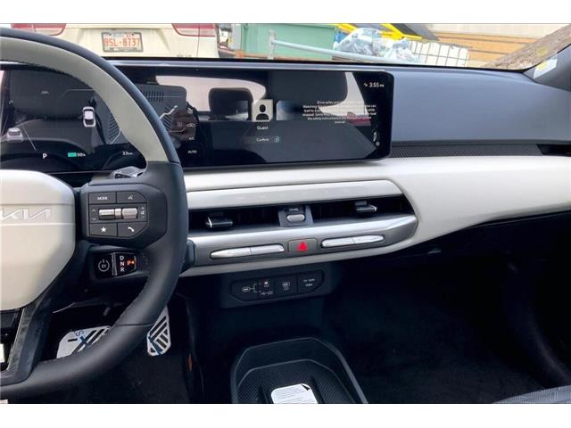 2026 Kia EV4 GT-Line (Stk: TEV43381) in Sherwood Park - Image 6 of 12