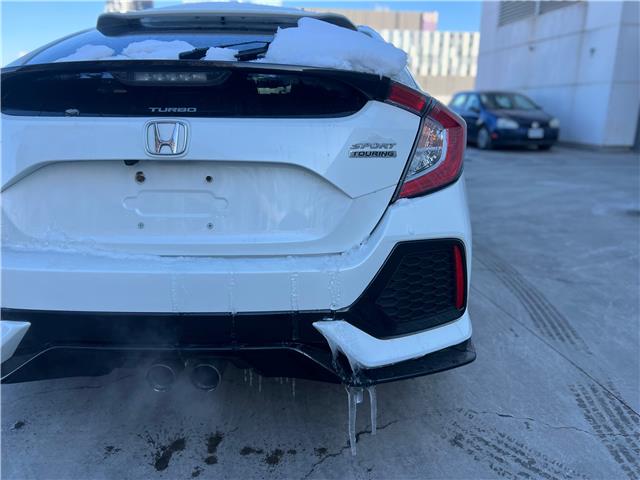 2018 Honda Civic Sport Touring (Stk: HP6516) in Toronto - Image 7 of 23