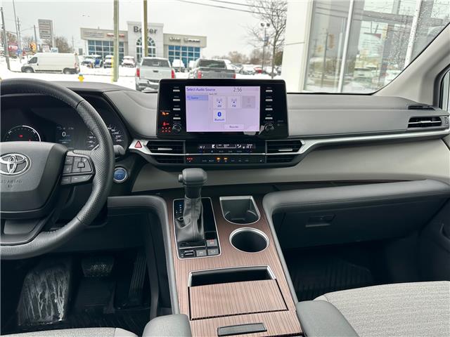 2023 Toyota Sienna LE 8-Passenger (Stk: TC035A) in Cobourg - Image 16 of 25