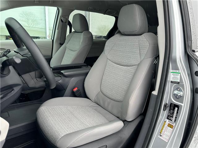 2023 Toyota Sienna LE 8-Passenger (Stk: TC035A) in Cobourg - Image 7 of 25