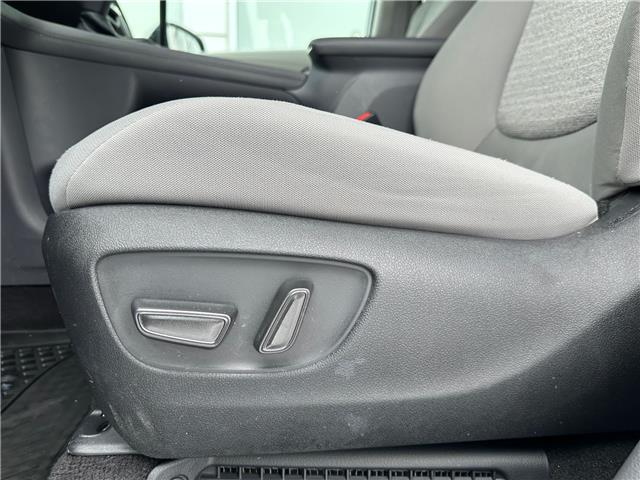 2023 Toyota Sienna LE 8-Passenger (Stk: TC035A) in Cobourg - Image 22 of 25