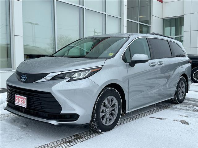 2023 Toyota Sienna LE 8-Passenger (Stk: TC035A) in Cobourg - Image 1 of 25