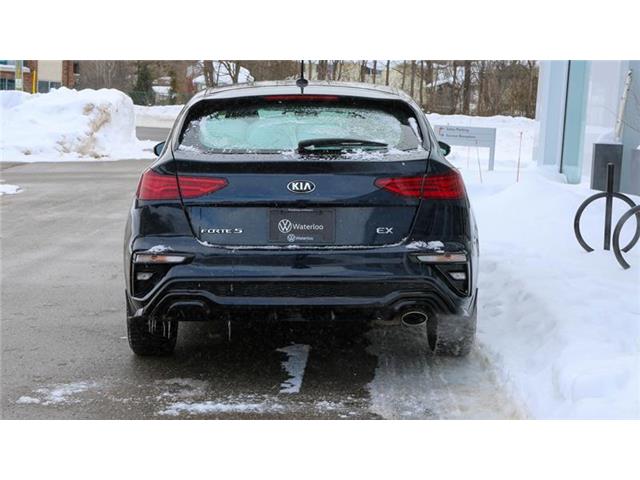 2021 Kia Forte5 EX (Stk: D26009) in Waterloo - Image 6 of 15