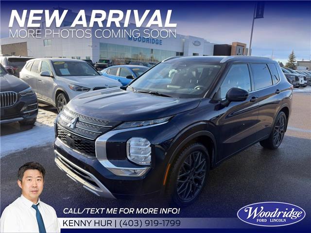 2022 Mitsubishi Outlander GT (Stk: 19430) in Calgary - Image 1 of 6