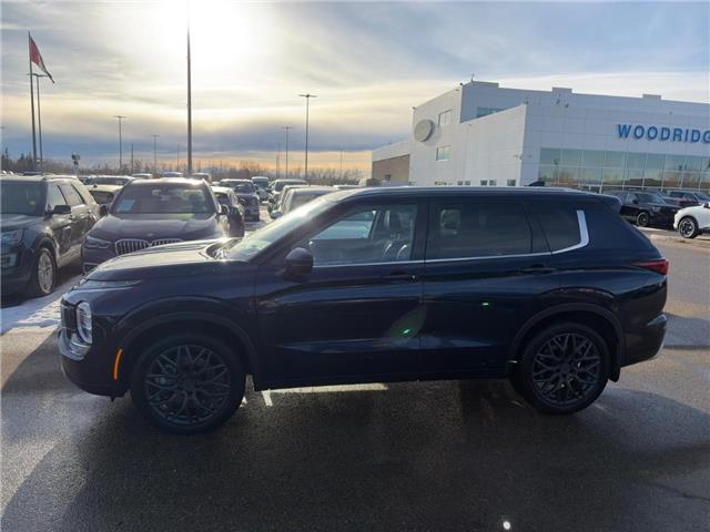 2022 Mitsubishi Outlander GT (Stk: 19430) in Calgary - Image 2 of 6