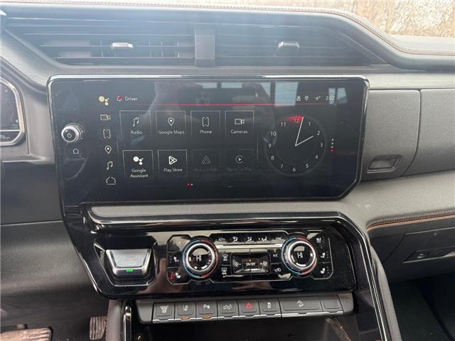 2025 GMC Sierra 2500HD AT4 (Stk: 165289) in London - Image 9 of 12