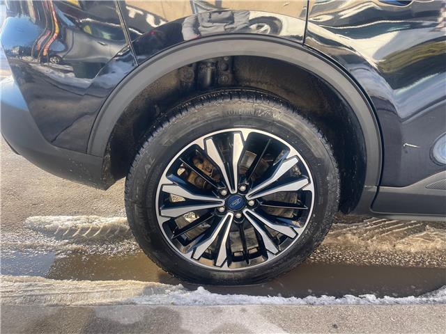 2021 Ford Escape SE in Scarborough - Image 4 of 25