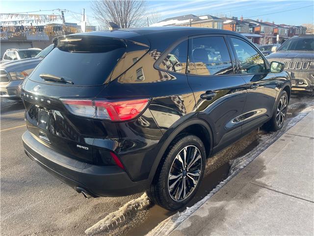 2021 Ford Escape SE in Scarborough - Image 5 of 25