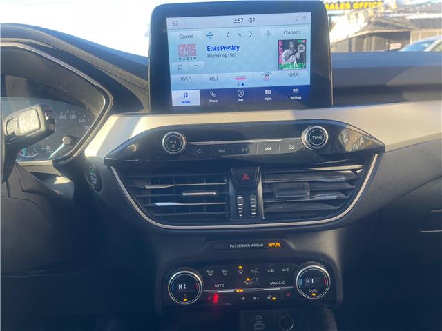 2021 Ford Escape SE in Scarborough - Image 19 of 25