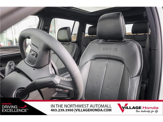 2024 Jeep Grand Cherokee Overland (Stk: BF9045) in Calgary - Image 11 of 34