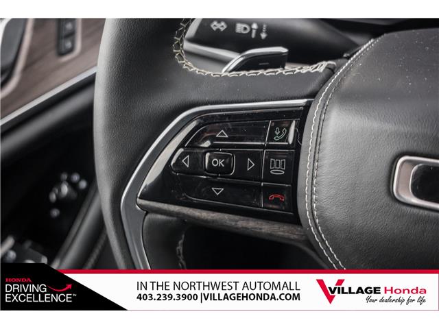 2024 Jeep Grand Cherokee Overland (Stk: BF9045) in Calgary - Image 16 of 34