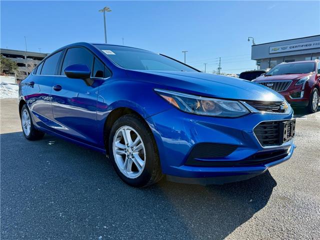 2017 Chevrolet Cruze LT Manual (Stk: 2-13023AA) in Oshawa - Image 8 of 37