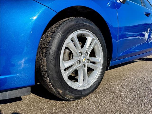 2017 Chevrolet Cruze LT Manual (Stk: 2-13023AA) in Oshawa - Image 12 of 37