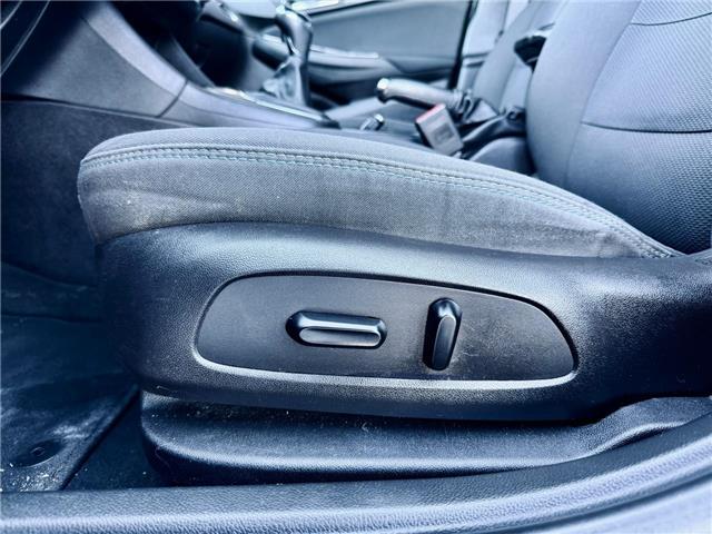 2017 Chevrolet Cruze LT Manual (Stk: 2-13023AA) in Oshawa - Image 19 of 37