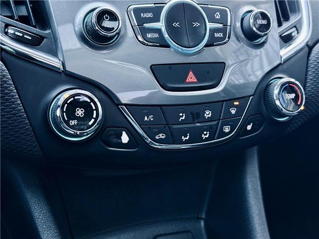 2017 Chevrolet Cruze LT Manual (Stk: 2-13023AA) in Oshawa - Image 34 of 37