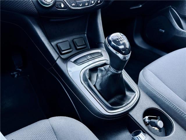 2017 Chevrolet Cruze LT Manual (Stk: 2-13023AA) in Oshawa - Image 35 of 37