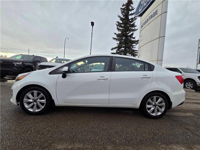 2017 Kia Rio EX+ w/Sunroof (Stk: SA-1653A) in Calgary - Image 2 of 9
