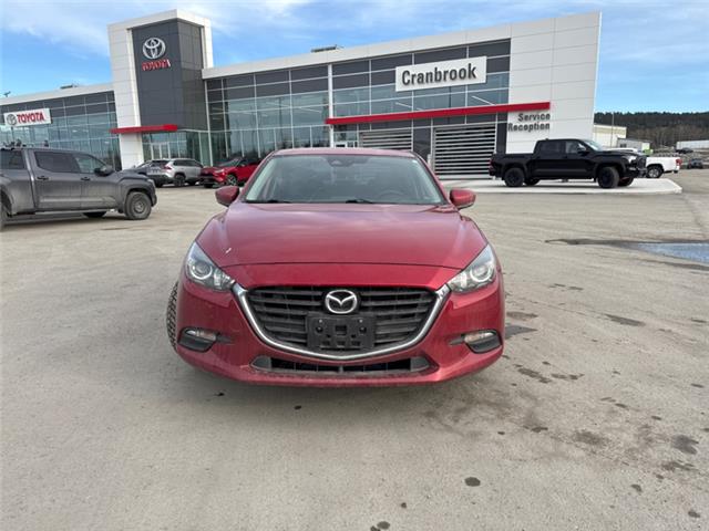 2018 Mazda Mazda3  (Stk: T023418P) in Cranbrook - Image 2 of 10