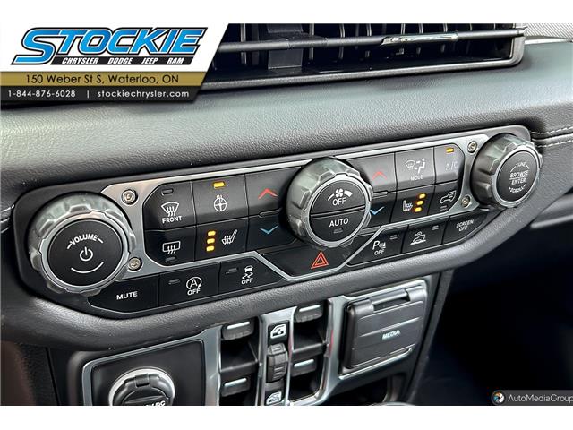 2025 Jeep Wrangler Sahara (Stk: 45339) in Waterloo - Image 16 of 19