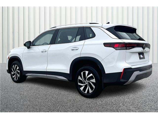2026 Volkswagen Tiguan Trendline (Stk: 26TI9705) in Cranbrook - Image 3 of 13