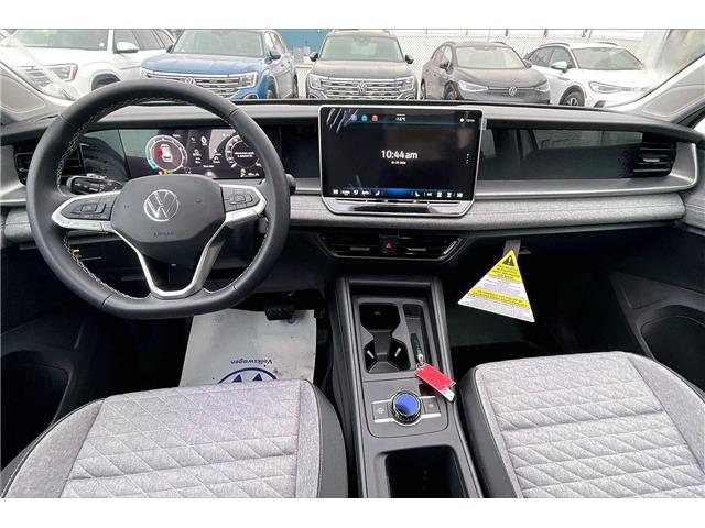 2026 Volkswagen Tiguan Trendline (Stk: 26TI9705) in Cranbrook - Image 5 of 13