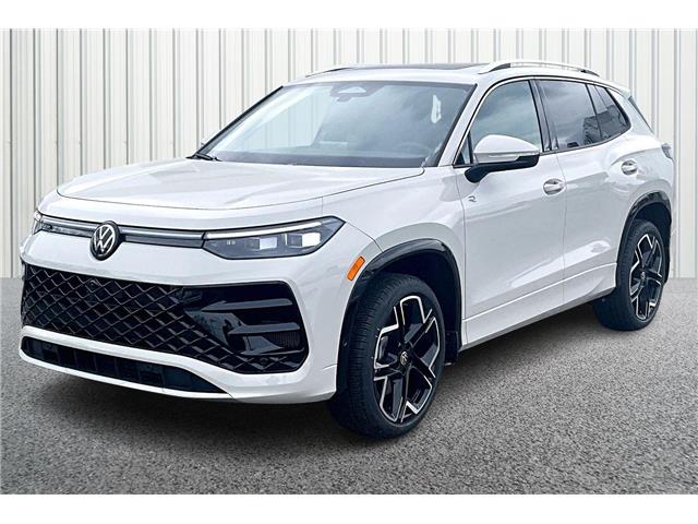 2026 Volkswagen Tiguan Highline Turbo R-Line (Stk: 26TI9157) in Cranbrook - Image 1 of 13
