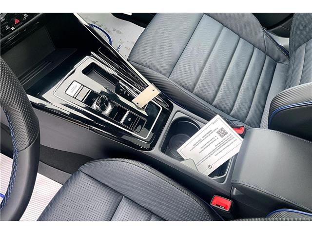 2026 Volkswagen Golf R Black Edition (Stk: 26GO1473) in Cranbrook - Image 7 of 12