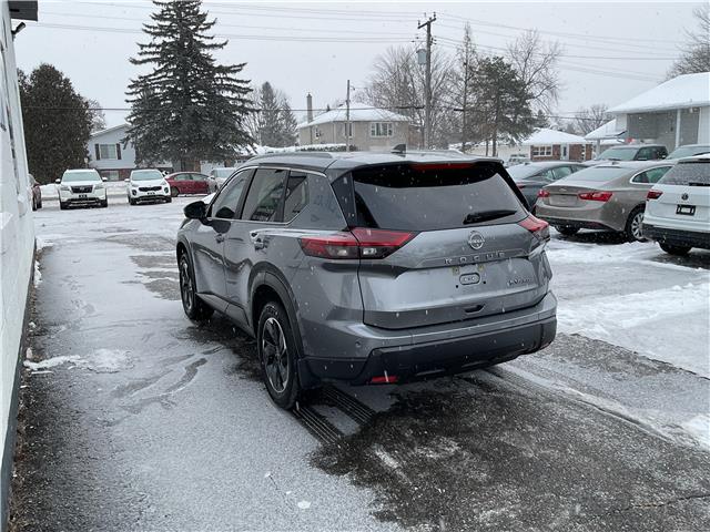 2024 Nissan Rogue SV Moonroof (Stk: 260075) in Kingston - Image 5 of 22
