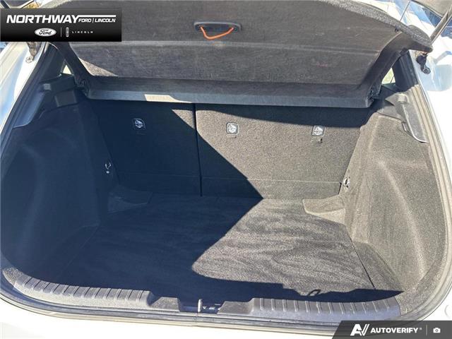 2022 Toyota Corolla Hatchback Base (Stk: 5EC7409A) in Brantford - Image 9 of 22