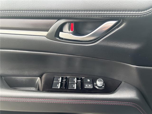 2022 Mazda CX-5 GT (Stk: P4924) in Surrey - Image 14 of 16