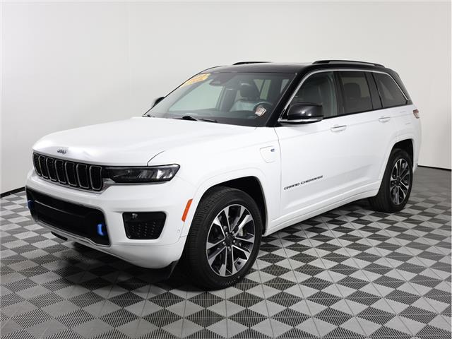 2023 Jeep Grand Cherokee 4xe Overland (Stk: 25J174A) in Calgary - Image 1 of 24