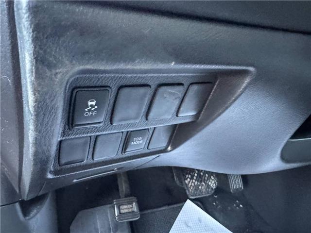 2016 Nissan Pathfinder S (Stk: TR02123) in Windsor - Image 16 of 25