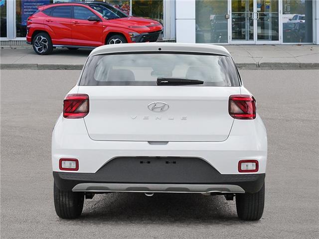 2026 Hyundai Venue ESSENTIAL (Stk: 262004) in Aurora - Image 5 of 23 2026 Hyundai Venue ESSENTIAL (Stk: 262004) in Aurora - Image 5 of 23