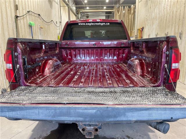2016 GMC Sierra 2500HD SLE (Stk: 10631AT) in Meadow Lake - Image 13 of 15