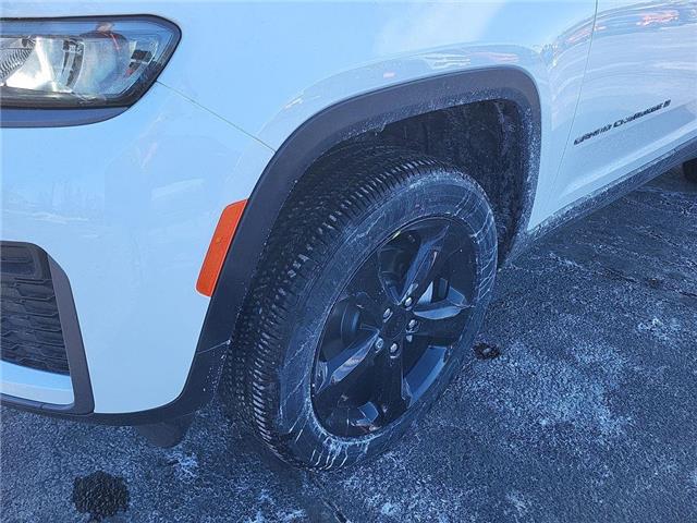 2026 Jeep Grand Cherokee Base (Stk: 260188) in Windsor - Image 10 of 25