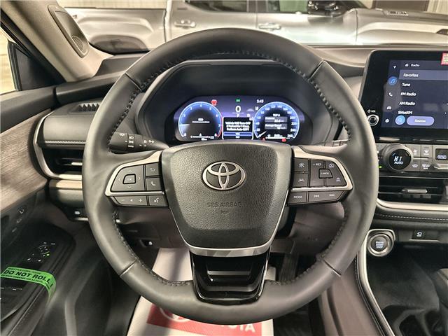 2026 Toyota Grand Highlander Limited (Stk: 11105662) in Markham - Image 18 of 34