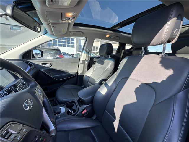 2017 Hyundai Santa Fe Sport 2.4 Luxury (Stk: 16U101625) in Markham - Image 12 of 13 2017 Hyundai Santa Fe Sport 2.4 Luxury (Stk: 16U101625) in Markham - Image 12 of 13