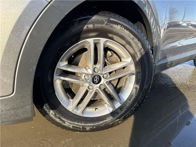 2017 Hyundai Santa Fe Sport 2.4 Luxury (Stk: 16U101625) in Markham - Image 13 of 13 2017 Hyundai Santa Fe Sport 2.4 Luxury (Stk: 16U101625) in Markham - Image 13 of 13