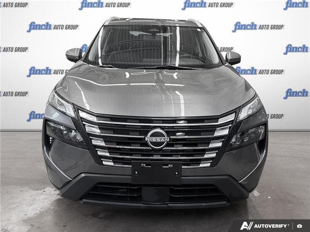 2024 Nissan Rogue SV Moonroof (Stk: 165144) in London - Image 2 of 26