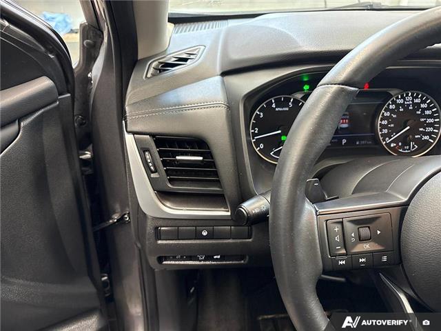 2024 Nissan Rogue SV Moonroof (Stk: 165144) in London - Image 18 of 26