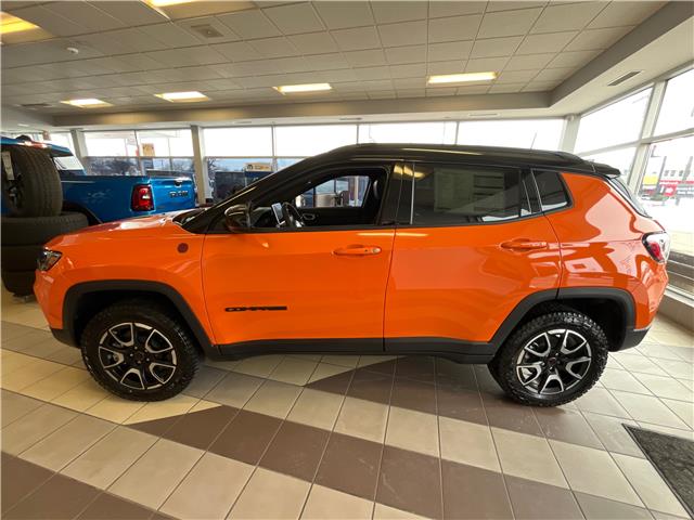 2026 Jeep Compass Trailhawk (Stk: 26-194) in Sarnia - Image 2 of 23