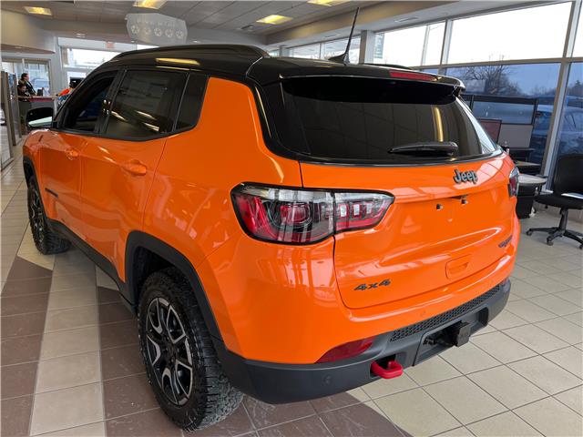 2026 Jeep Compass Trailhawk (Stk: 26-194) in Sarnia - Image 3 of 23