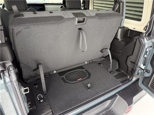 2026 Jeep Wrangler Sport (Stk: 26154) in London - Image 7 of 20