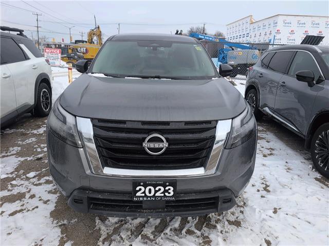 2023 Nissan Pathfinder S (Stk: P860) in Sarnia - Image 2 of 3